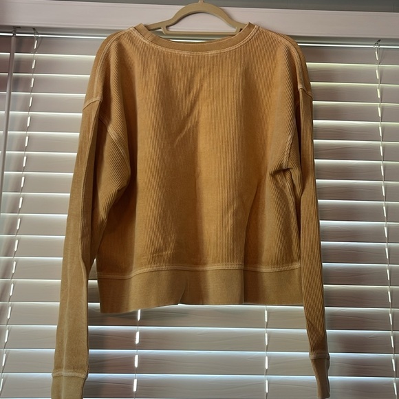 Alpha Phi Sweatshirt - Picture 3 of 5